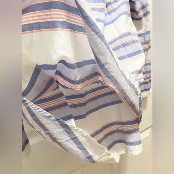 J Crew Womens  Collared Button Shirt Tunic Top Size M Lightweight Long Sleeve - Picture 4 of 8